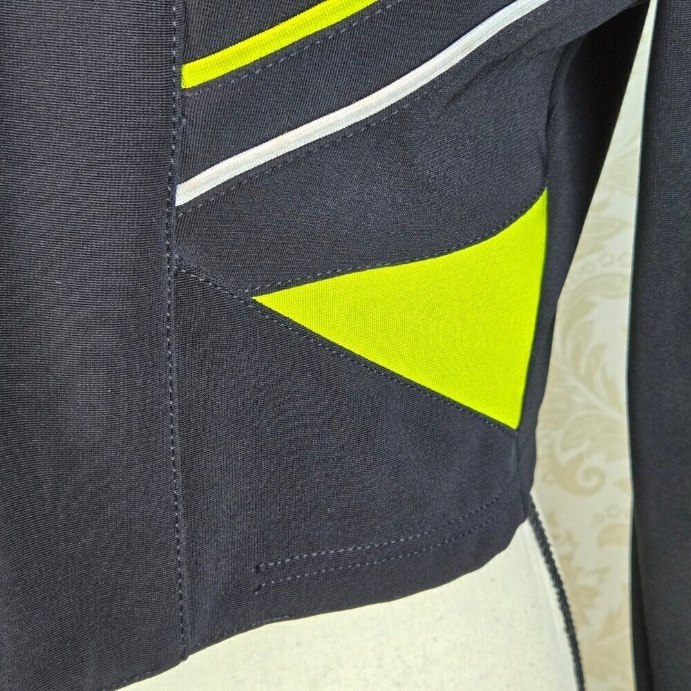 Vintage Andrea Isabella Size Small Cropped Black Blazer Green Accents Face - Picture 6 of 15